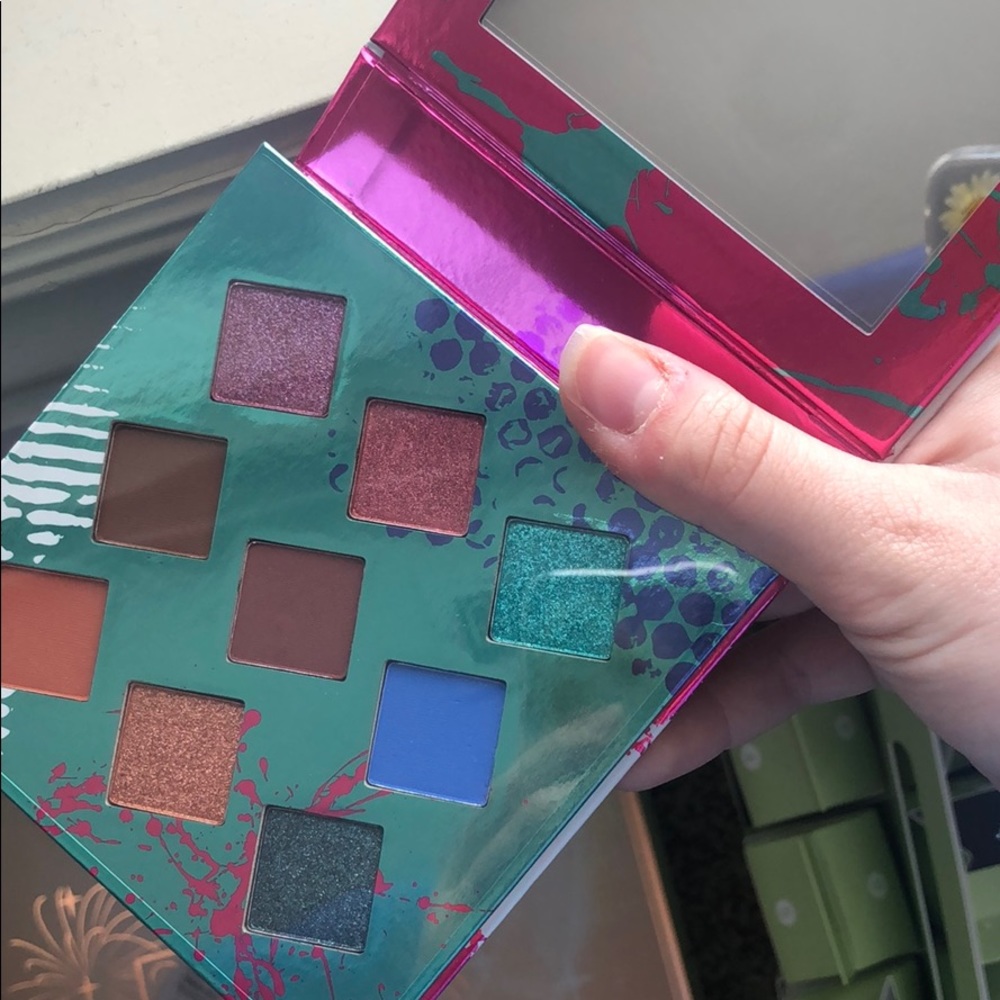 Hank & Henry Eyeshadow Palette